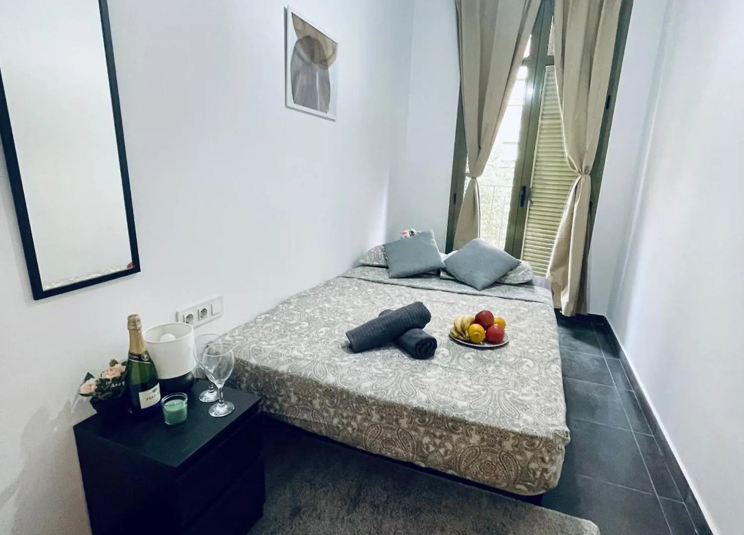 Sepulveda 2 Bed & Breakfast Barcelona