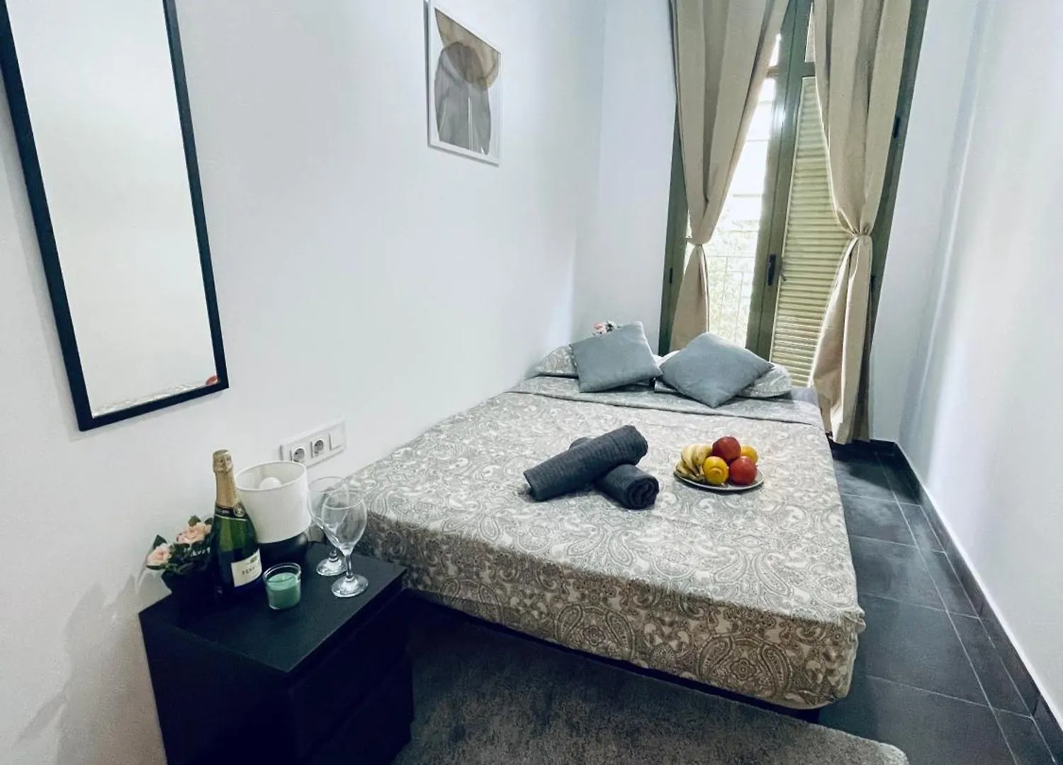 Sepulveda 2 Bed & Breakfast Barcelona